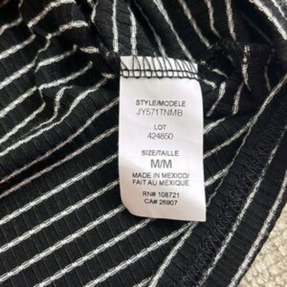 ⭐️ NWT- Antistar striped cropped top- size Medium - Picture 5 of 5